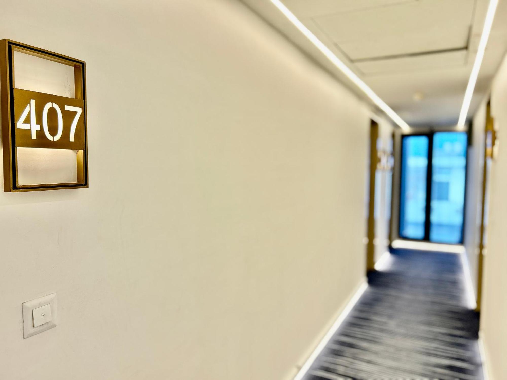 Hotel Limon & Banquet Sector 29, Гургаон Екстериор снимка